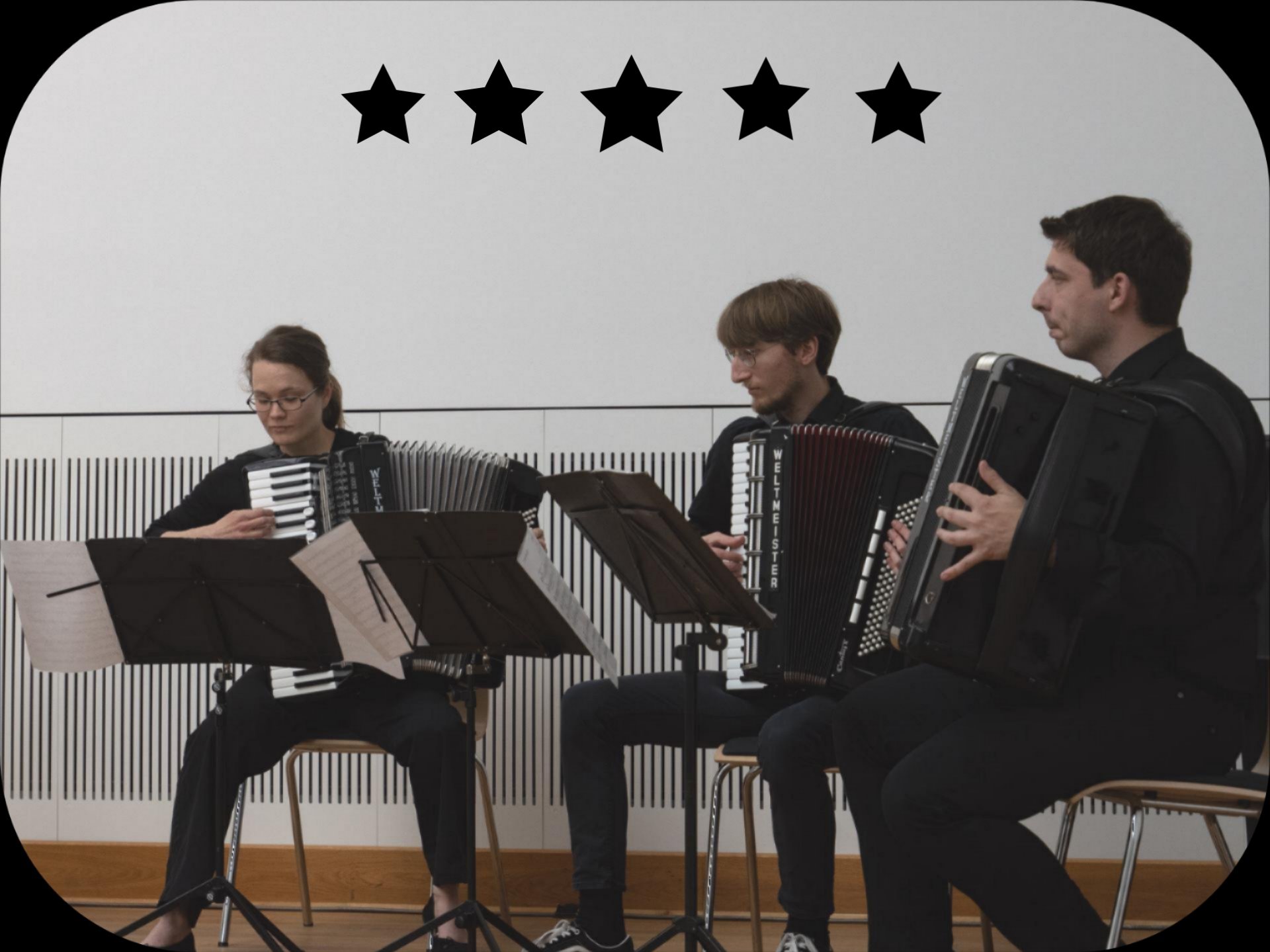 Akkordeon-Quintett der Musikschule Leipzig am 5.5.2022 zur Ehrung von Schriftsteller Gerhard W. Menzel